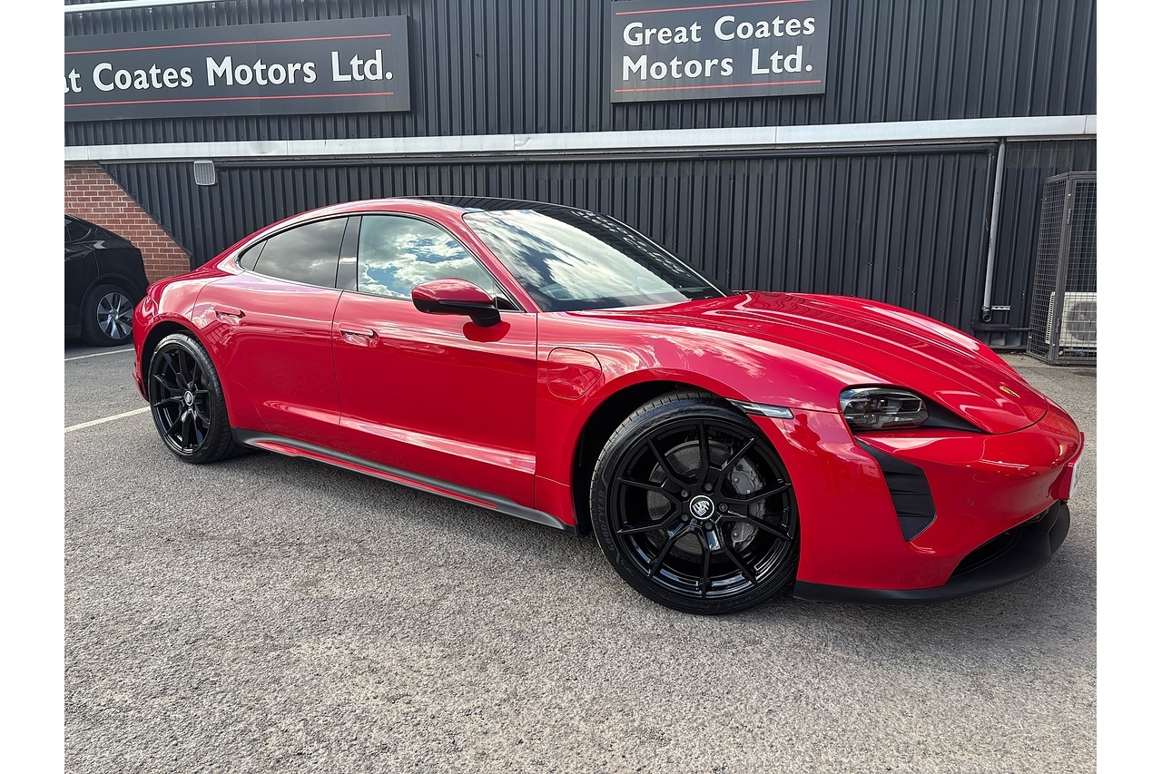 Porsche Performance 79.2kWh Saloon 4dr Electric Auto RWD (11kW Charger) (408 ps)