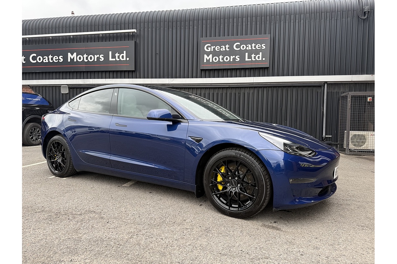 Tesla (Dual Motor) Performance Saloon 4dr Electric Auto 4WDE (Performance Upgrade) (449 bhp)