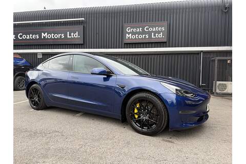 (Dual Motor) Performance Saloon 4dr Electric Auto 4WDE (Performance Upgrade) (449 bhp)