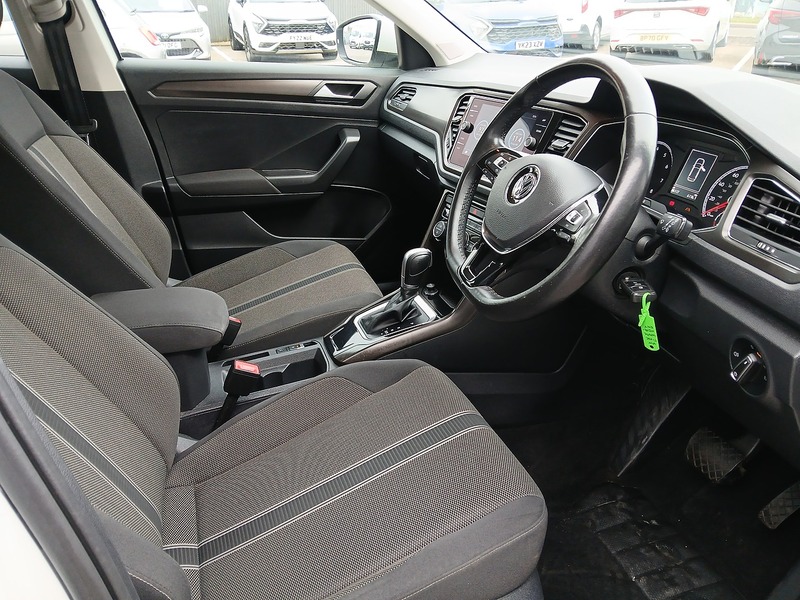 Volkswagen T-Roc TSI EVO SE - U3100