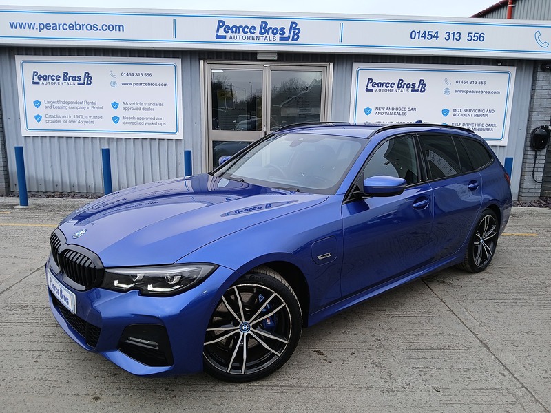 BMW 3 Series 330e M Sport - U3110