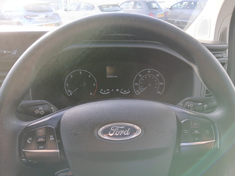 Ford Transit Custom 300 EcoBlue Leader - U3129