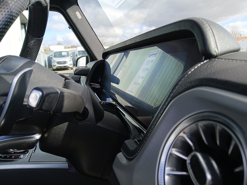 Mercedes-Benz G Class G63 V8 BiTurbo AMG - U3159