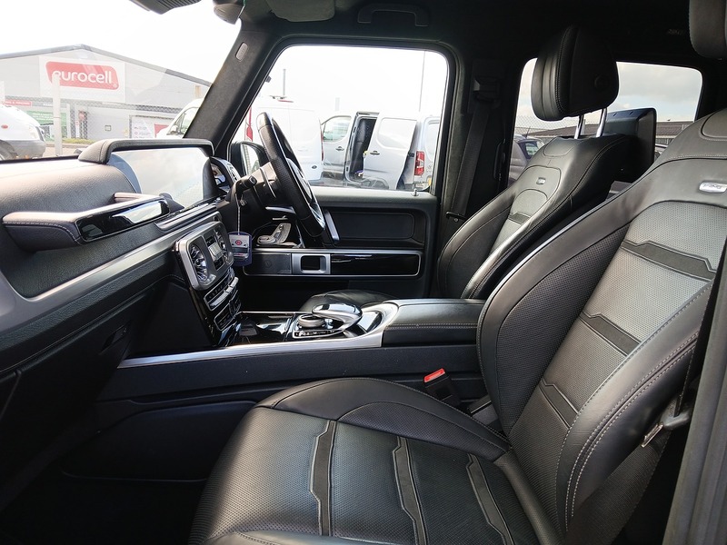 Mercedes-Benz G Class G63 V8 BiTurbo AMG - U3159