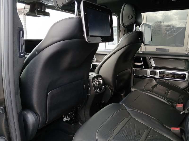 Mercedes-Benz G Class G63 V8 BiTurbo AMG - U3159