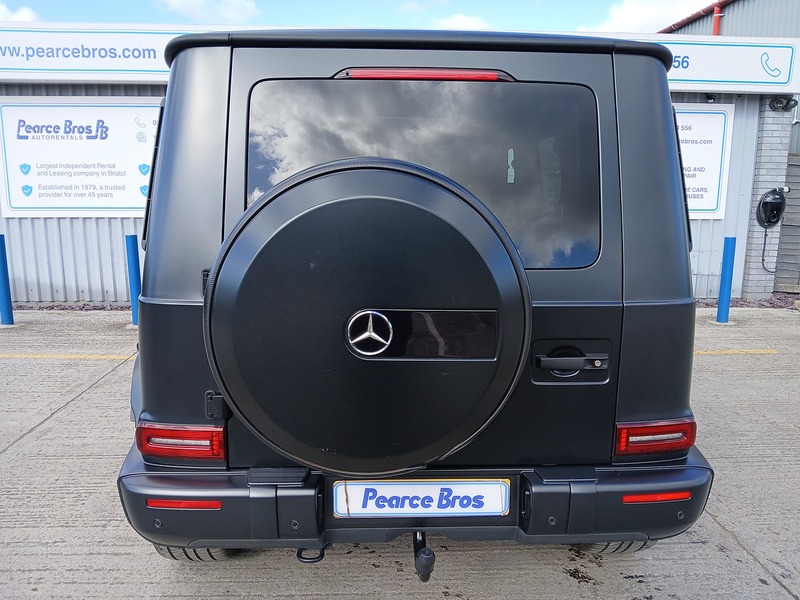 Mercedes-Benz G Class G63 V8 BiTurbo AMG - U3159