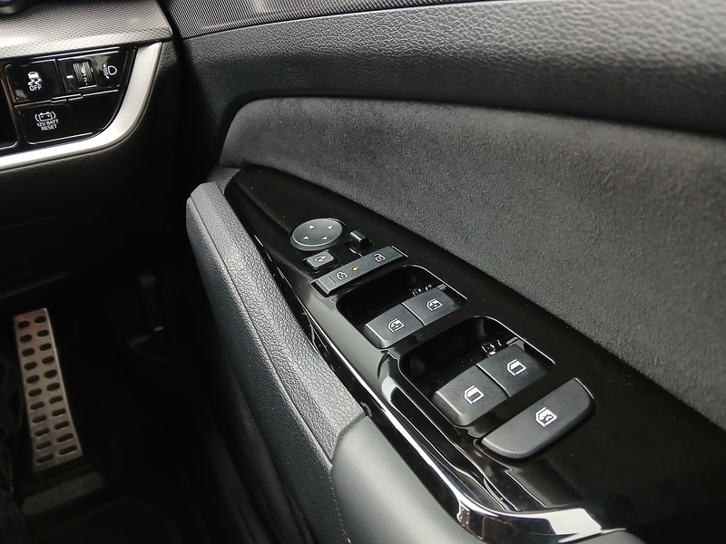 Kia Sportage h T-GDi GT-Line - U3424