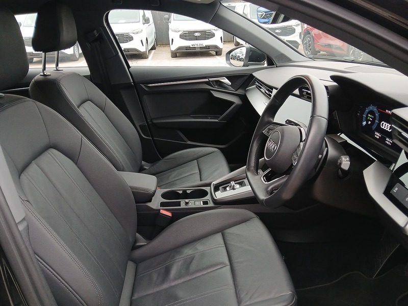 Audi A3 TFSIe Sport - U3434