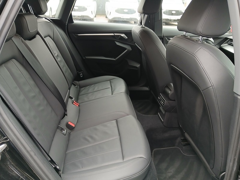 Audi A3 TFSIe Sport - U3434