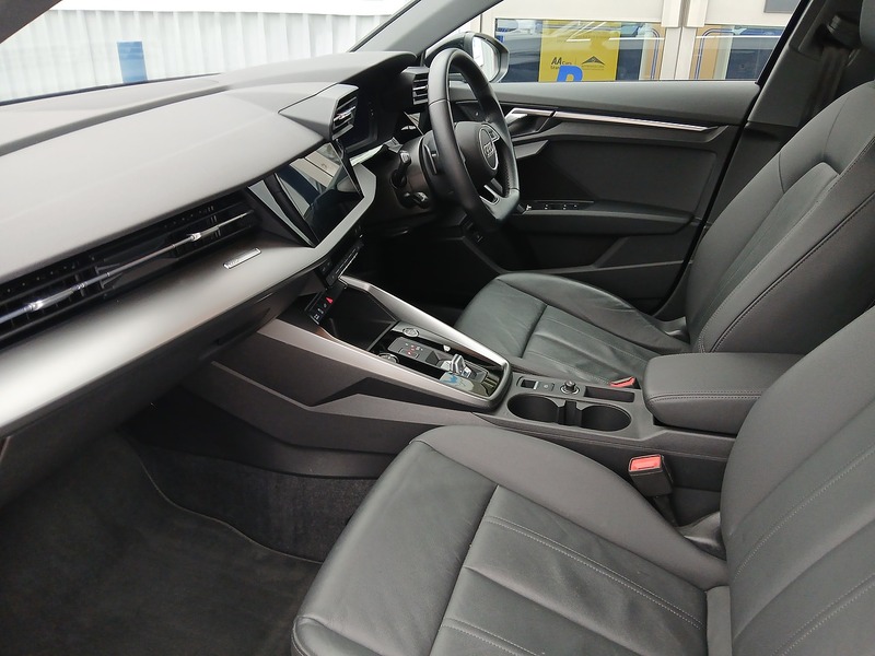 Audi A3 TFSIe Sport - U3434