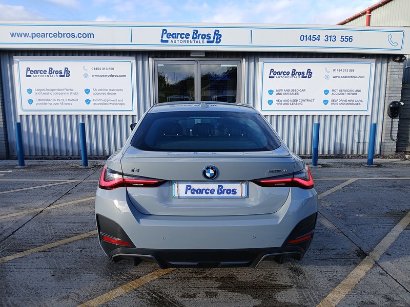 BMW i4 40 M Sport - U3440