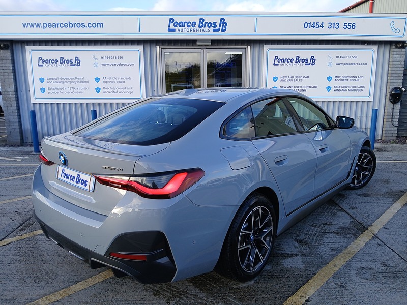 BMW i4 40 M Sport - U3440