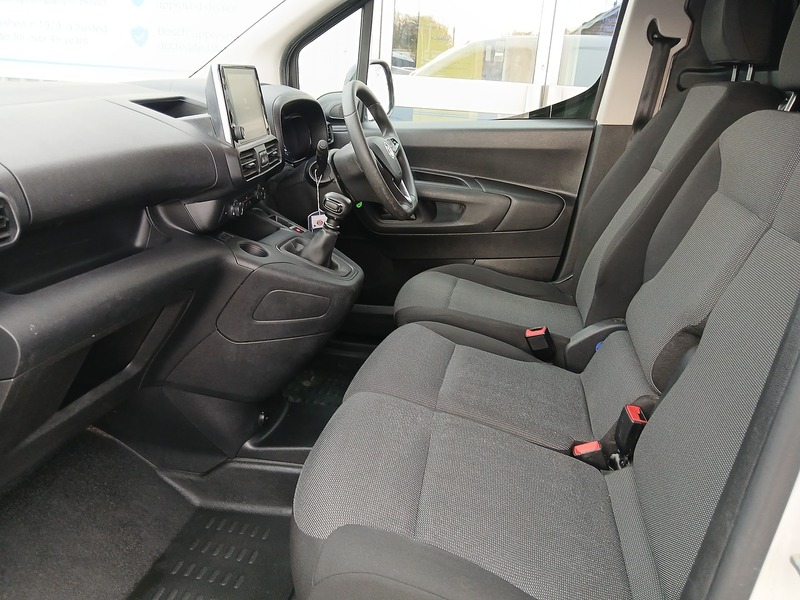 Vauxhall Combo Turbo D 2300 Pro - U3441