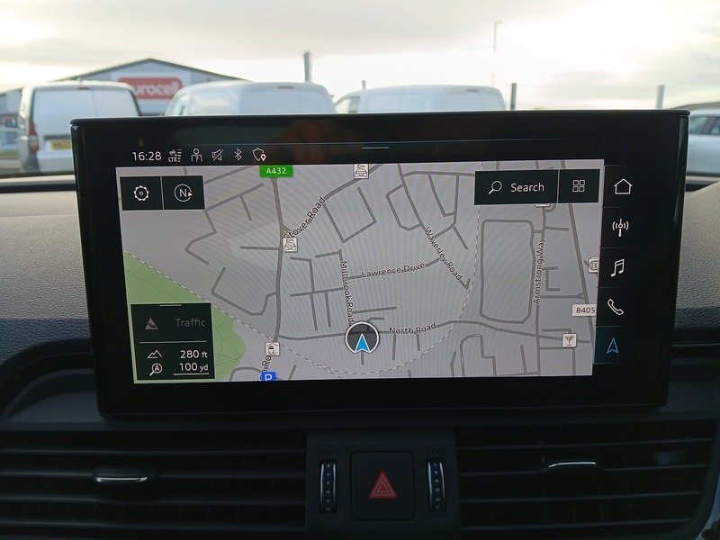 Audi Q5 TDI Edition 1 - U3448