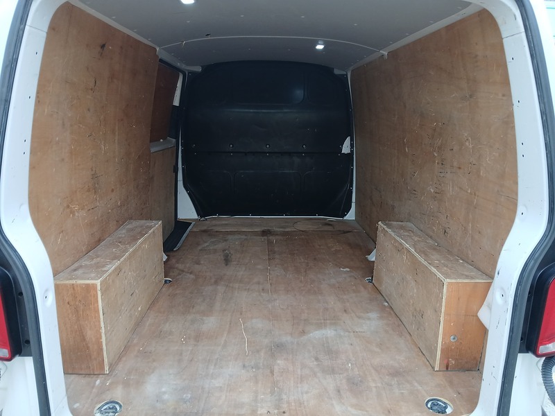 Volkswagen Transporter TDI T30 Startline - U3451