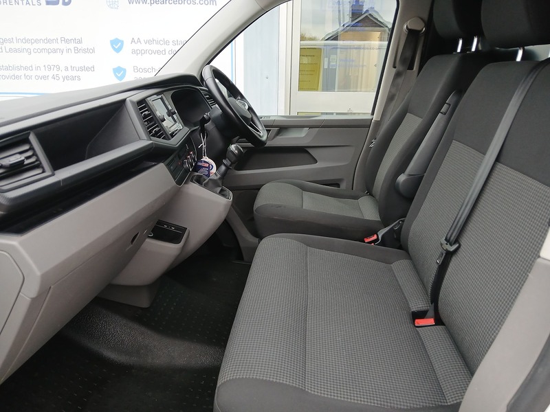 Volkswagen Transporter TDI T30 Startline - U3451