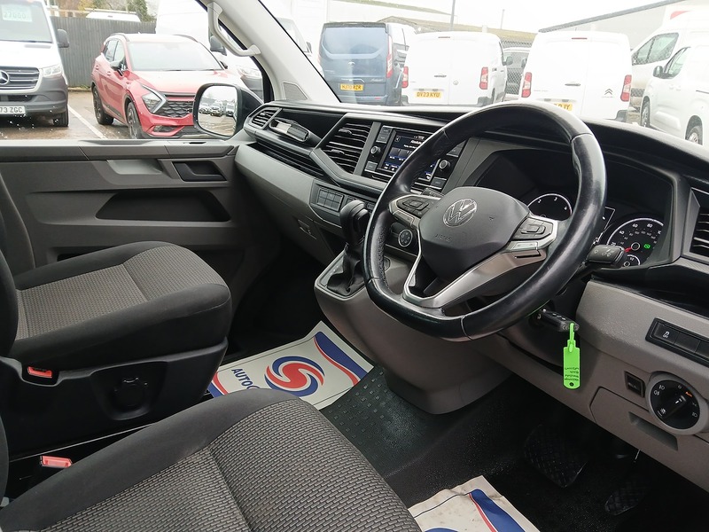 Volkswagen Transporter BiTDI T32 Highline - U3468