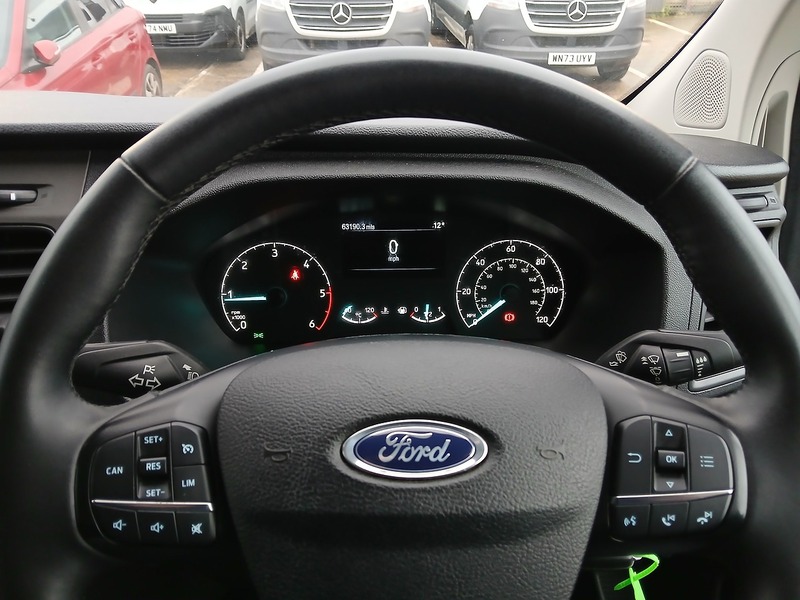 Ford Transit Custom 300 EcoBlue Trend - U3486