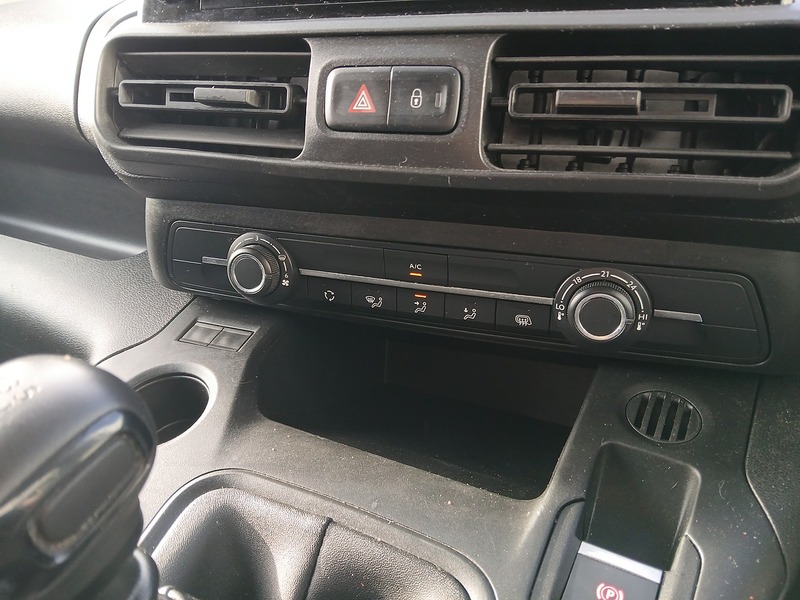 Citroen Berlingo BlueHDi 950 Enterprise XL Pro - U3497