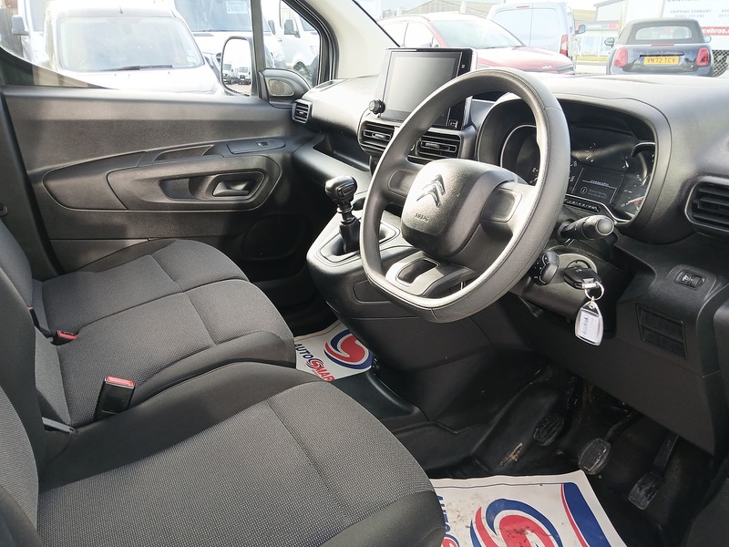 Citroen Berlingo BlueHDi 950 Enterprise XL Pro - U3497