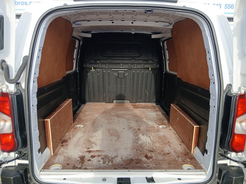 Citroen Berlingo BlueHDi 950 Enterprise XL Pro - U3497