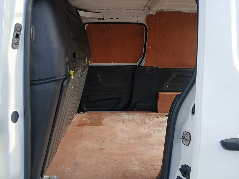 Citroen Berlingo BlueHDi 950 Enterprise XL Pro - U3497