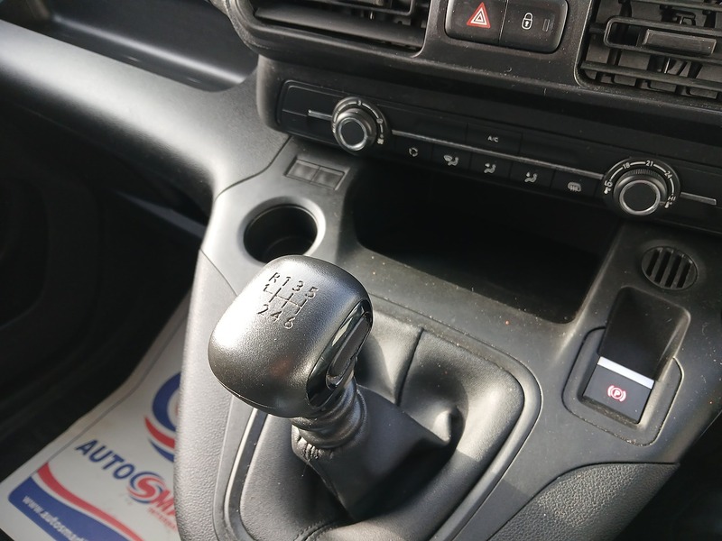 Citroen Berlingo BlueHDi 950 Enterprise XL Pro - U3497