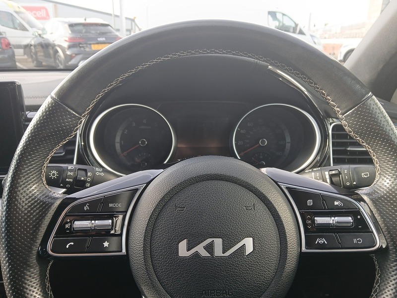 Kia Ceed T-GDi GT-Line - U3504