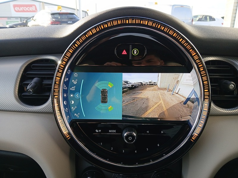 MINI Convertible Cooper S Exclusive - U3517