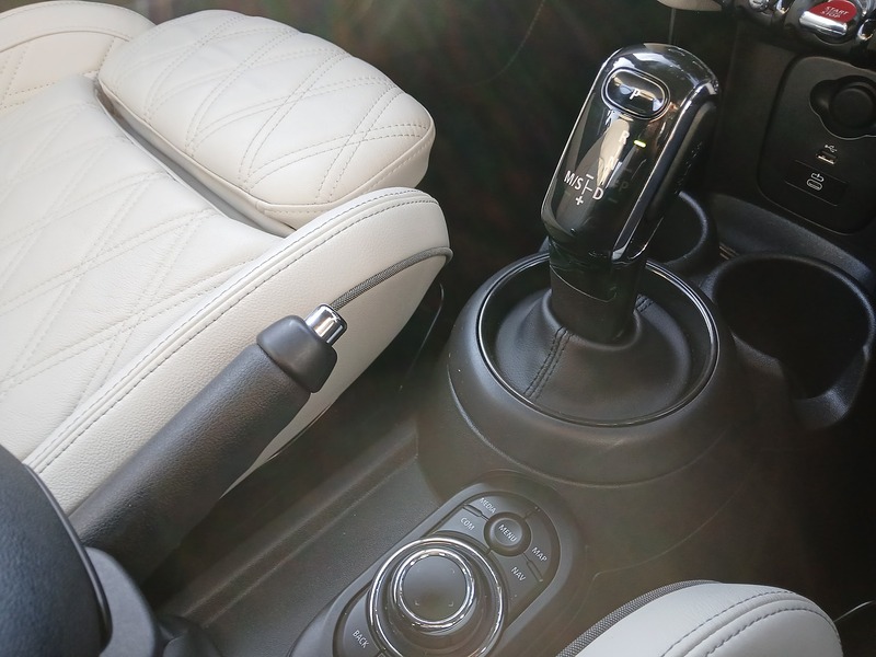 MINI Convertible Cooper S Exclusive - U3517