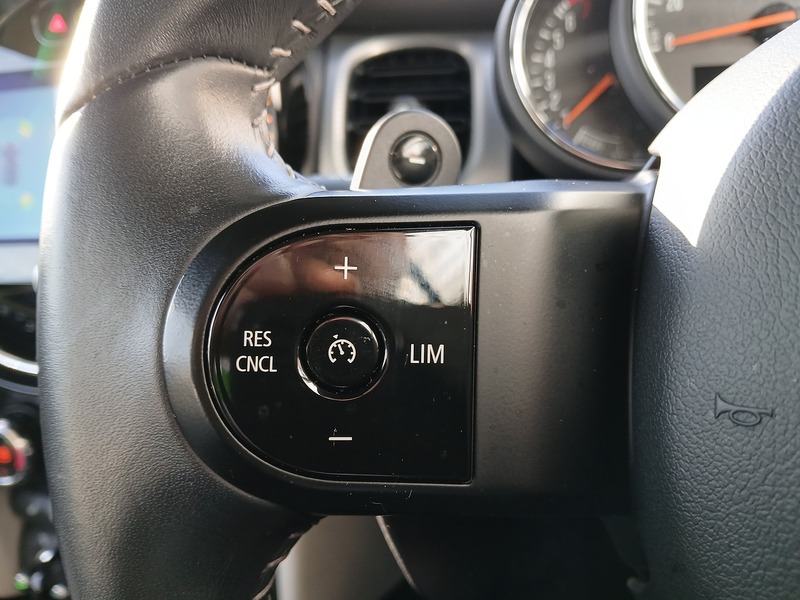 MINI Convertible Cooper S Exclusive - U3517