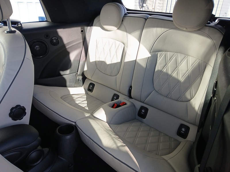 MINI Convertible Cooper S Exclusive - U3517