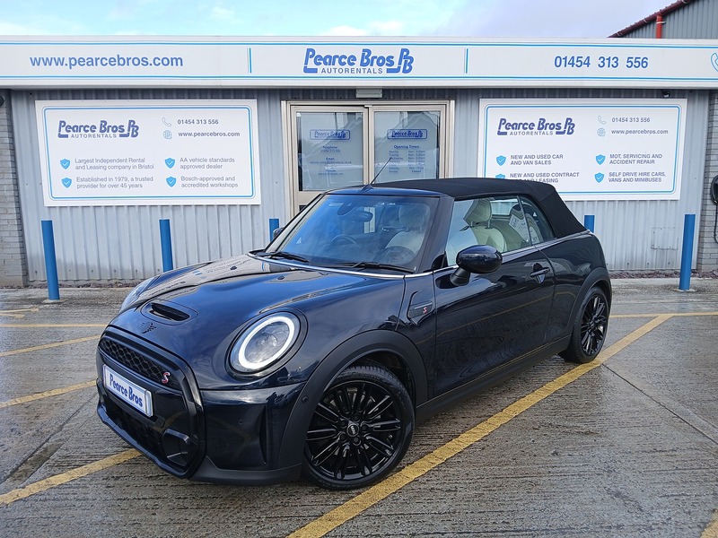 MINI Convertible Cooper S Exclusive - U3517