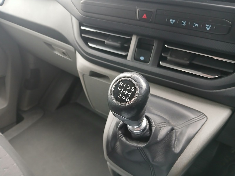 Ford Transit Custom 300 EcoBlue Limited - U3528