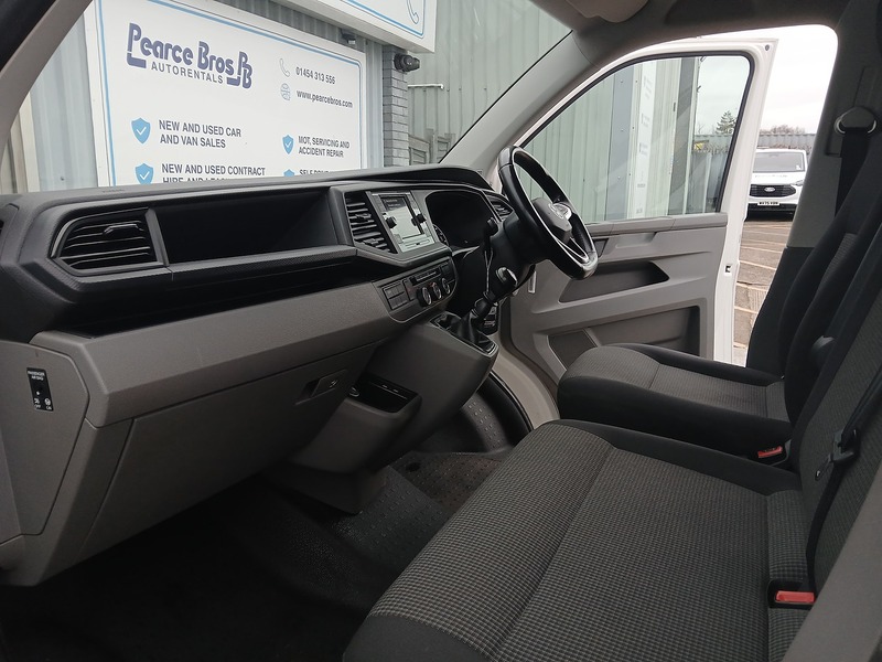 Volkswagen Transporter TDI T30 Startline - U3532