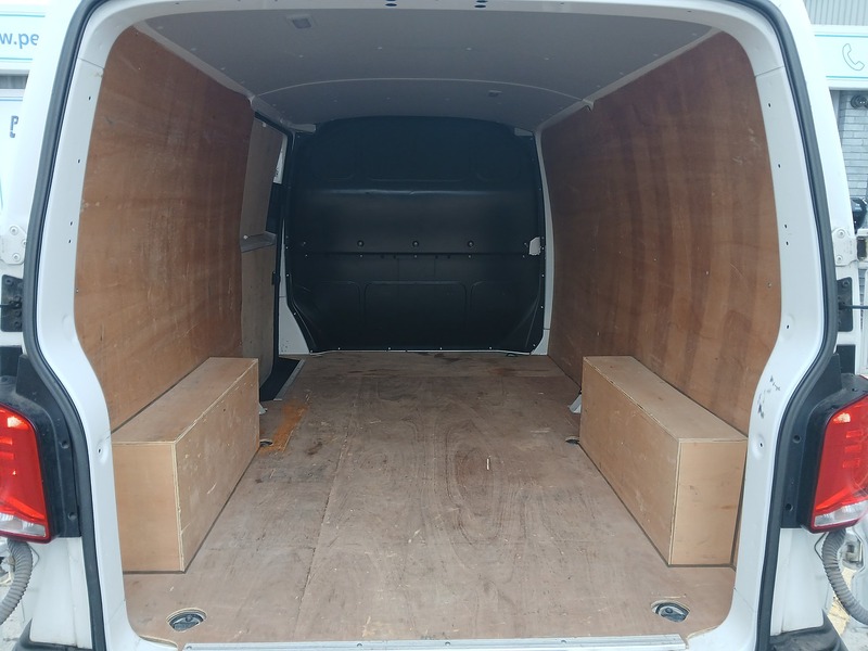 Volkswagen Transporter TDI T30 Startline - U3532