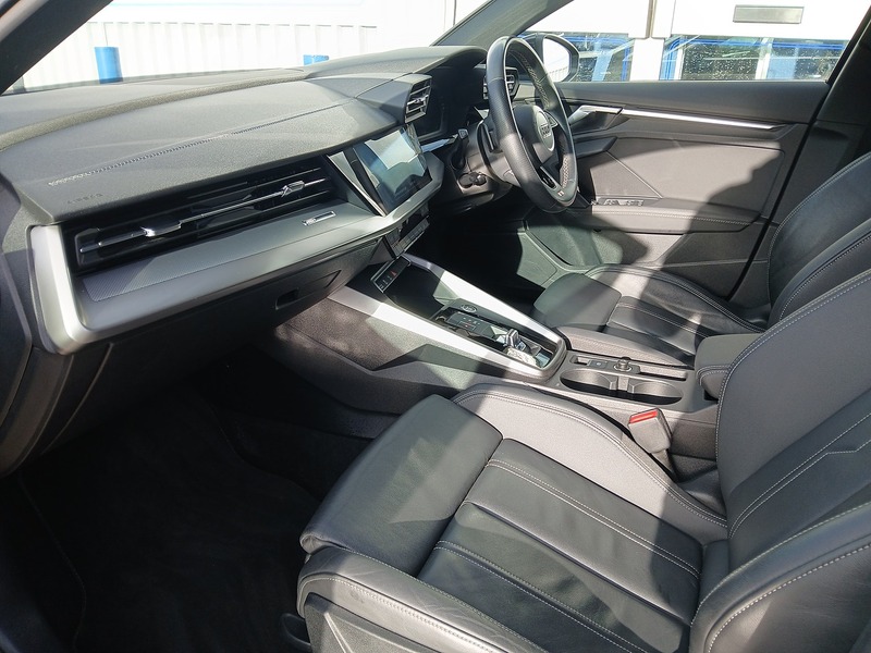 Audi A3 TFSI S line - U3541