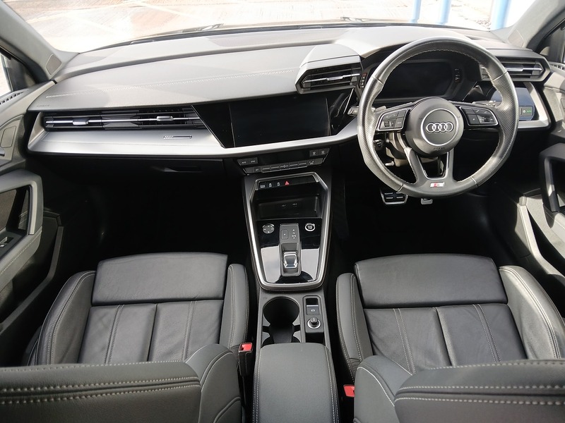 Audi A3 TFSI S line - U3541