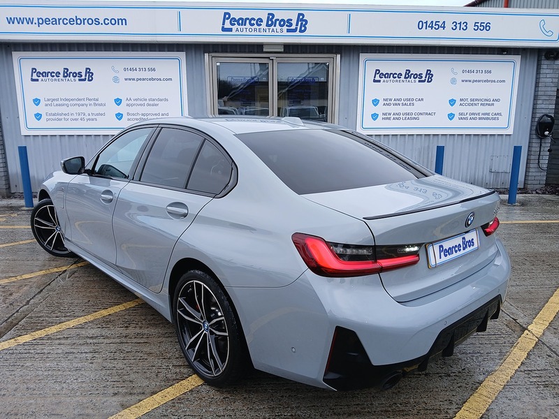 BMW 3 Series 330e M Sport - U3545