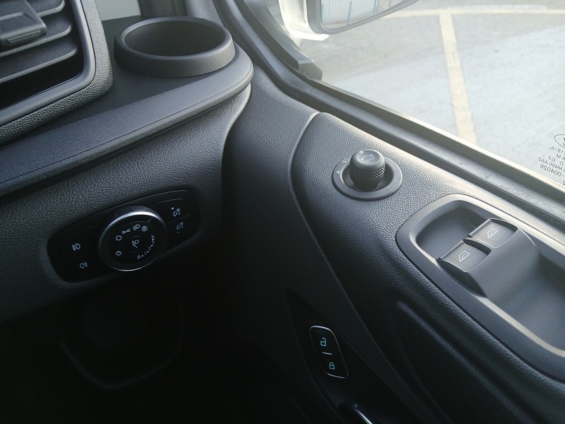 Ford Transit Custom 300 EcoBlue Trend - U3546