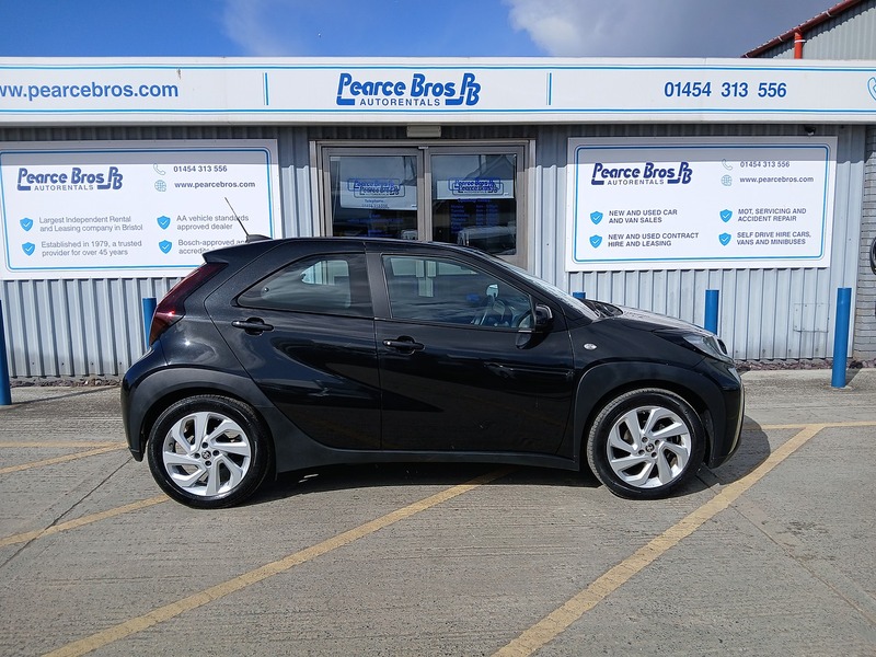 Toyota Aygo X VVT-i Pure - U3599