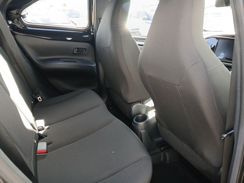 Toyota Aygo X VVT-i Pure - U3599