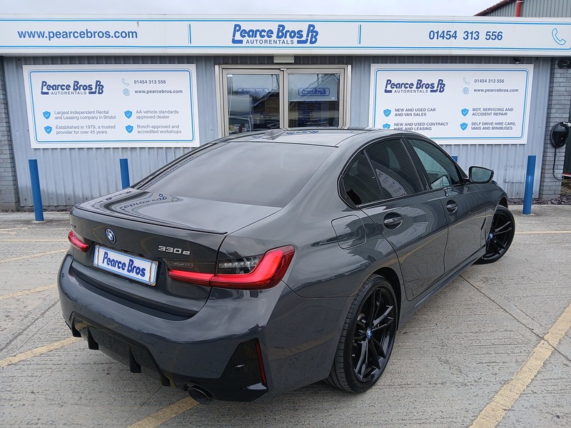 BMW 3 Series 330e M Sport - U3603