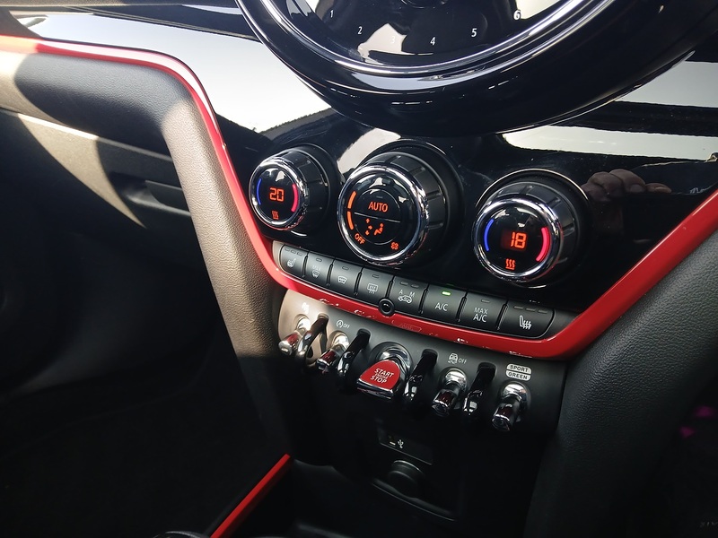 MINI Countryman John Cooper Works - U3613