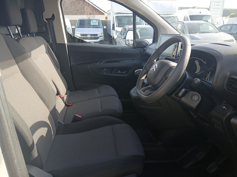Citroen Berlingo BlueHDi 950 Enterprise XL Pro - U3616