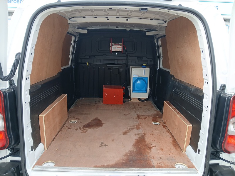Citroen Berlingo BlueHDi 950 Enterprise XL Pro - U3617