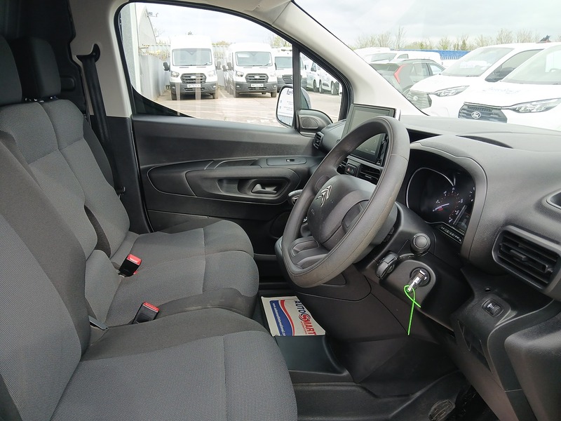 Citroen Berlingo BlueHDi 950 Enterprise XL Pro - U3617