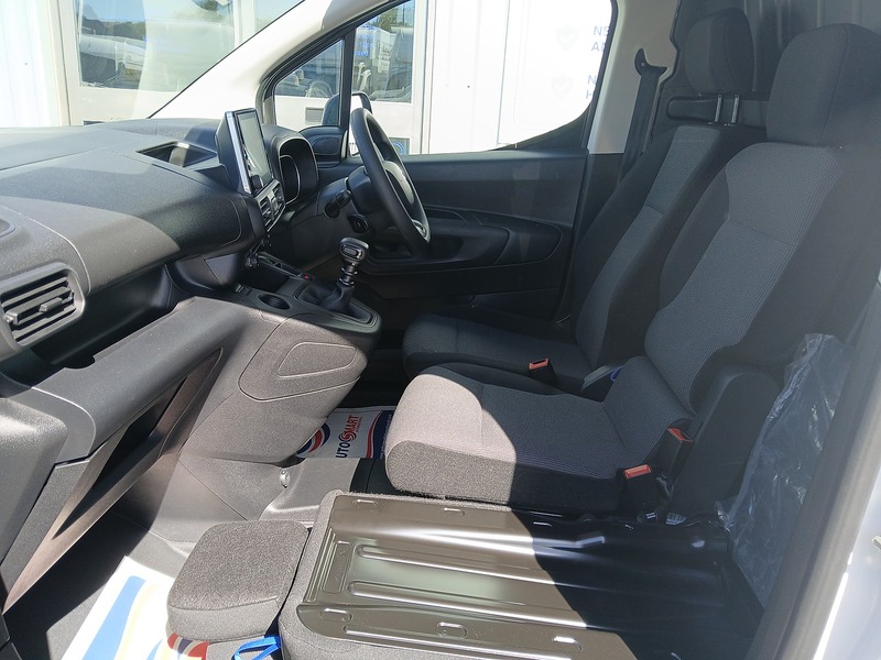 Citroen Berlingo BlueHDi 1000 Enterprise Edition M - U3633