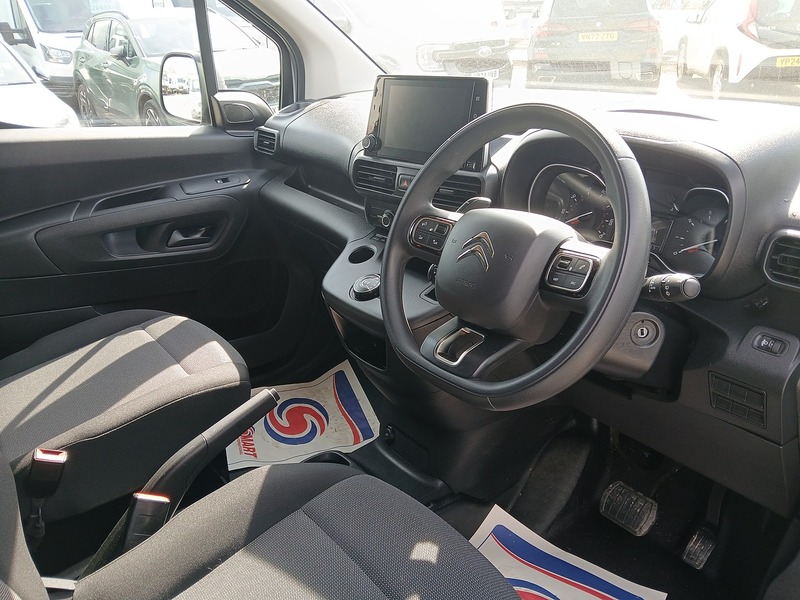 Citroen Berlingo BlueHDi 1000 Enterprise Edition M - U3640