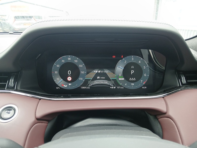 Land Rover Range Rover Evoque P300e Autobiography - U3657